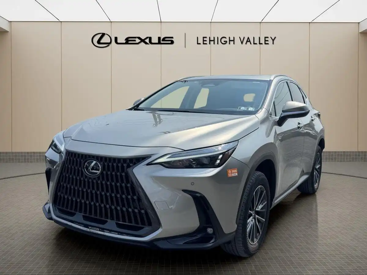2024 Lexus NX 350h 350h Premium AWD's photo
