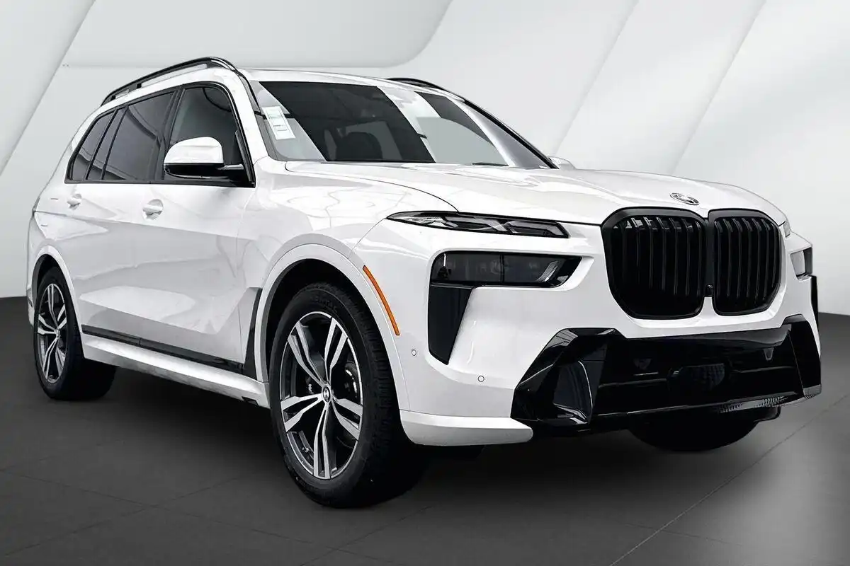 2027 BMW X7 xDrive40i's photo