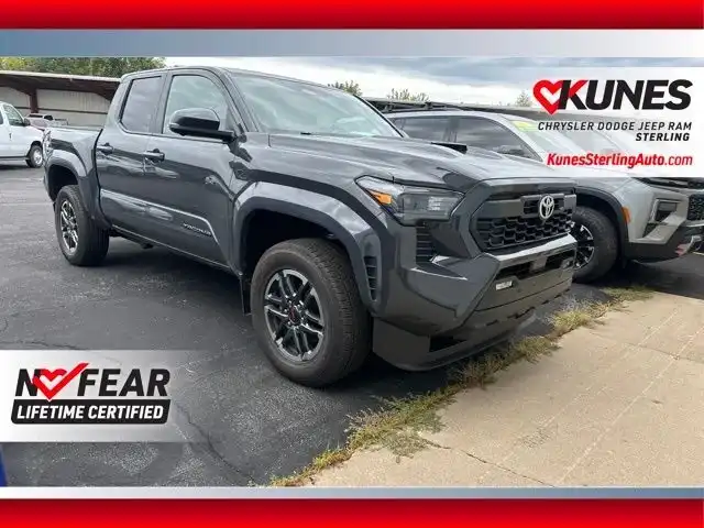 2024 Toyota Tacoma TRD Sport 4WD Double Cab Long Bed's photo