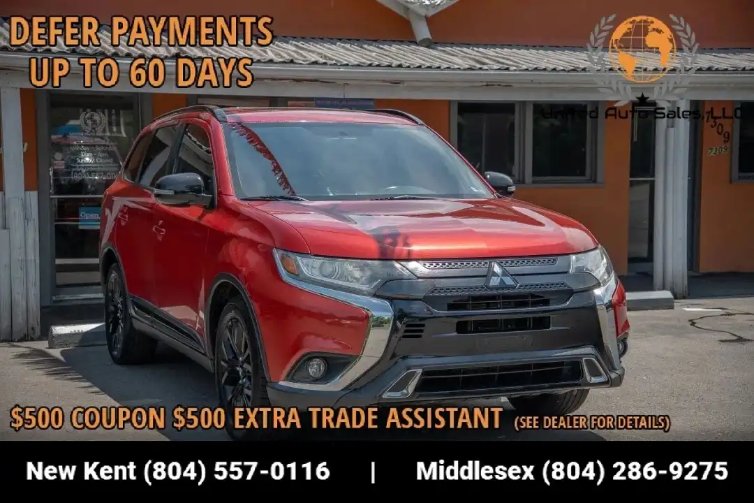 2019 Mitsubishi Outlander LE FWD's photo