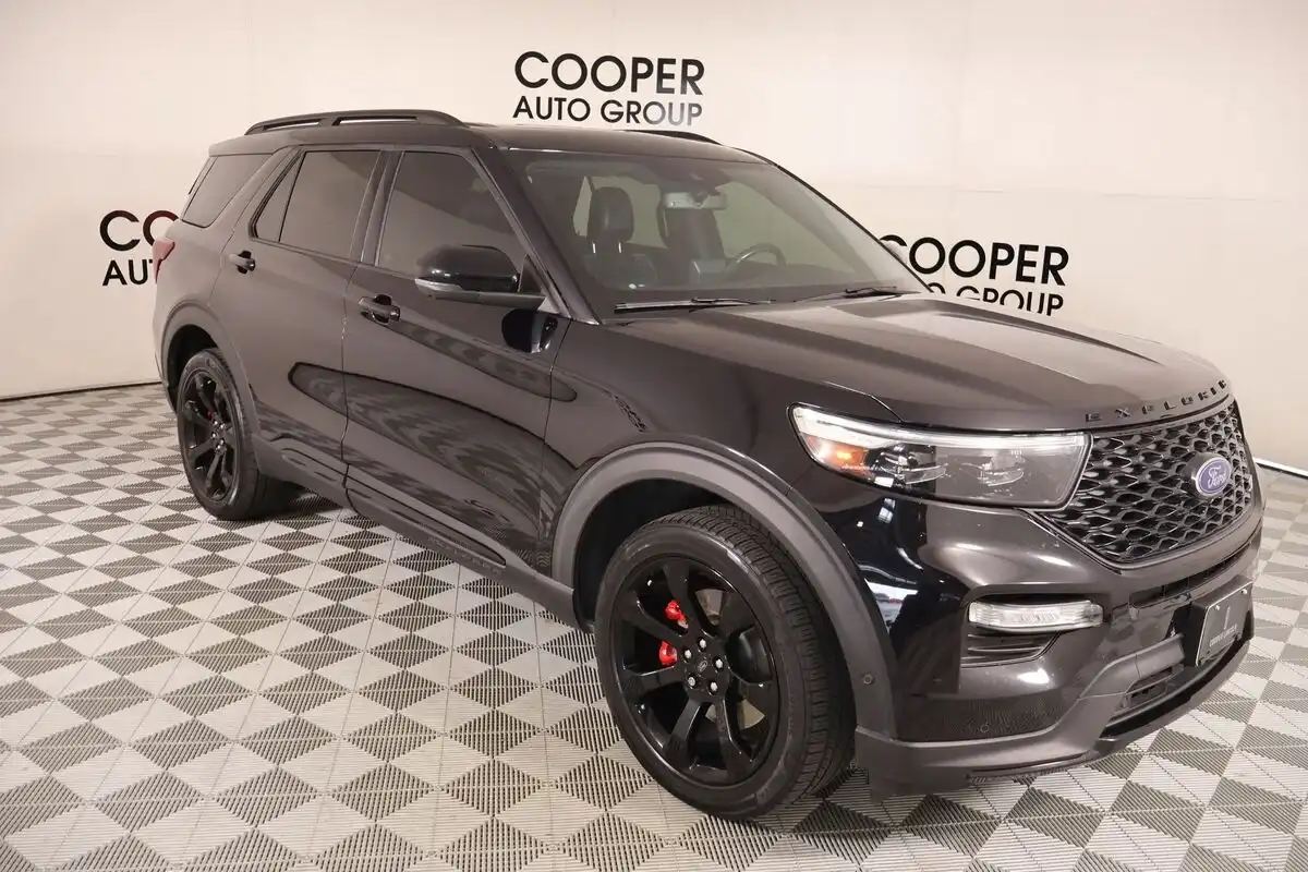 2021 Ford Explorer ST 4WD's photo