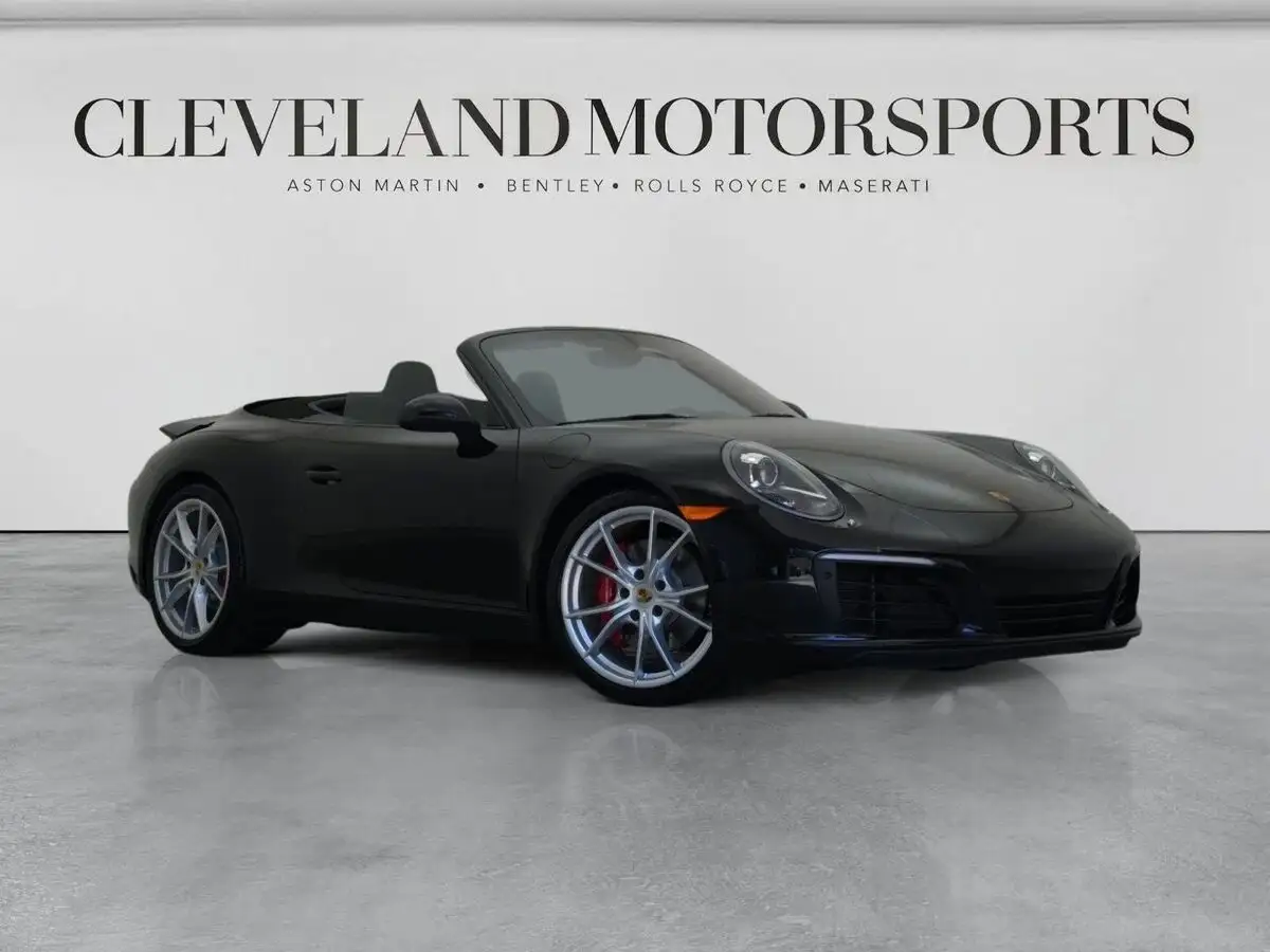 2017 Porsche 911 Carrera S Cabriolet's photo