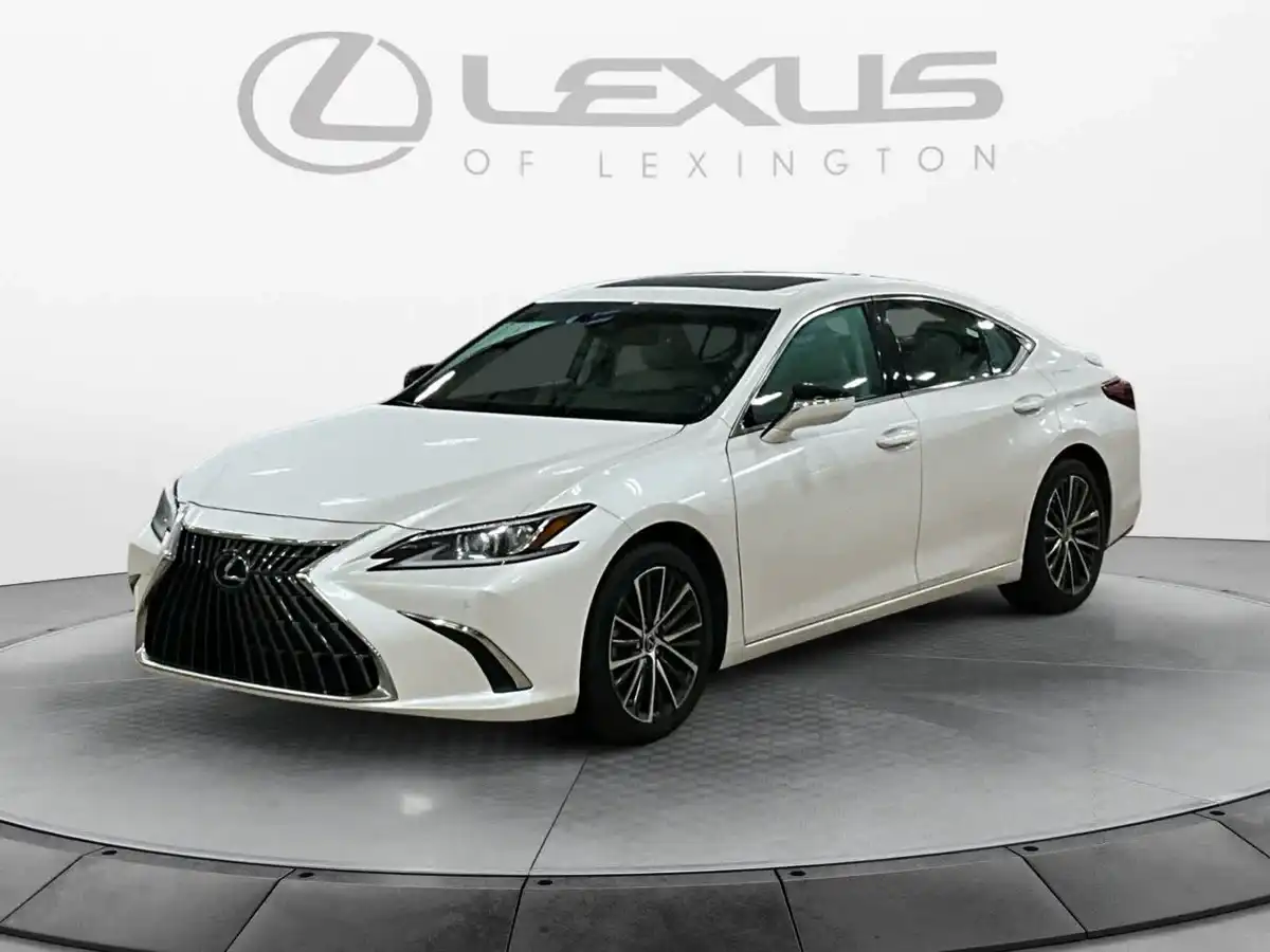 2024 Lexus ES 350 350's photo