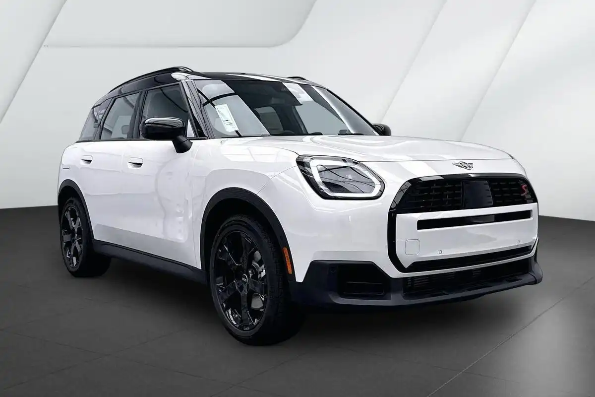 2027 MINI Countryman S ALL4's photo