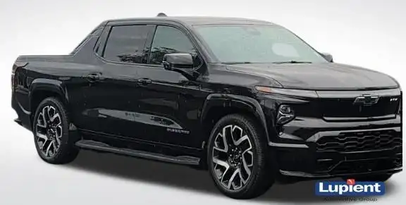 2024 Chevrolet Silverado EV RST's photo
