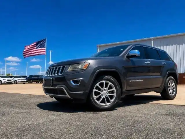 2016 Jeep Grand Cherokee Limited's photo