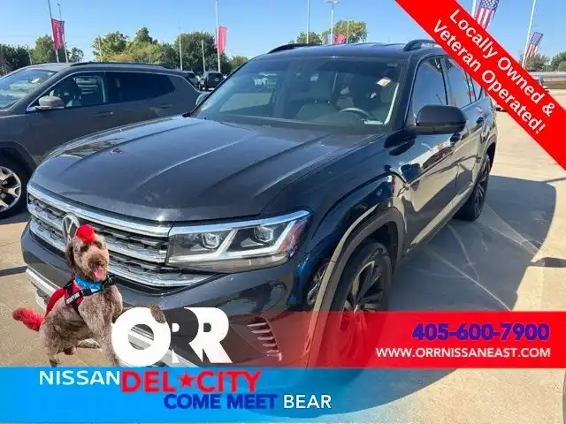 2022 Volkswagen Atlas 2.0T SE with Tech 4Motion's photo