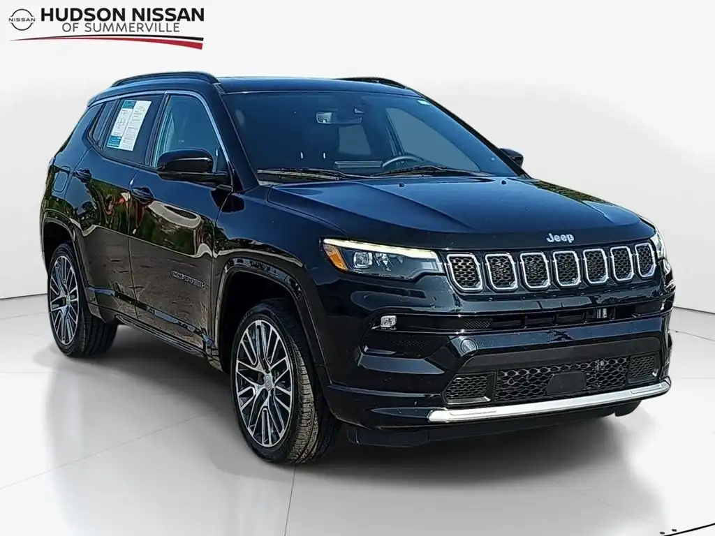 2023 Jeep Compass Limited 4X4's photo