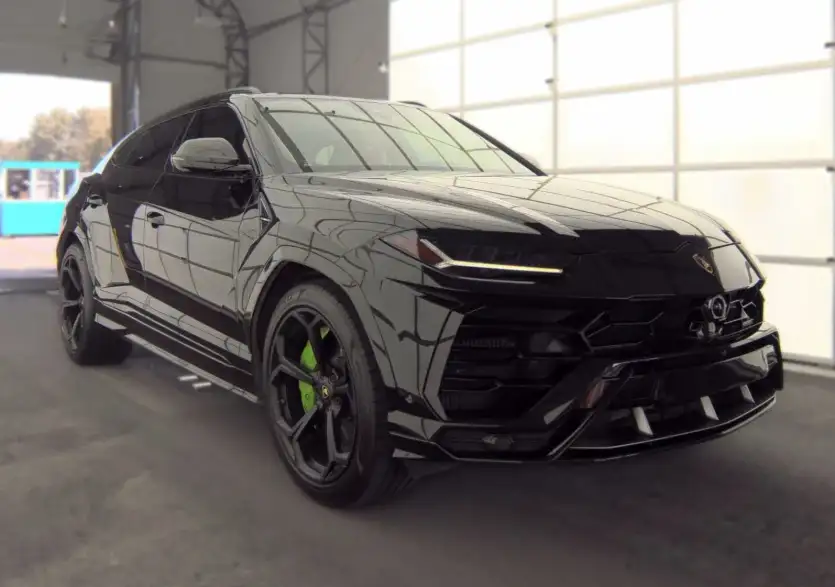 2021 Lamborghini Urus 4.0 V8's photo