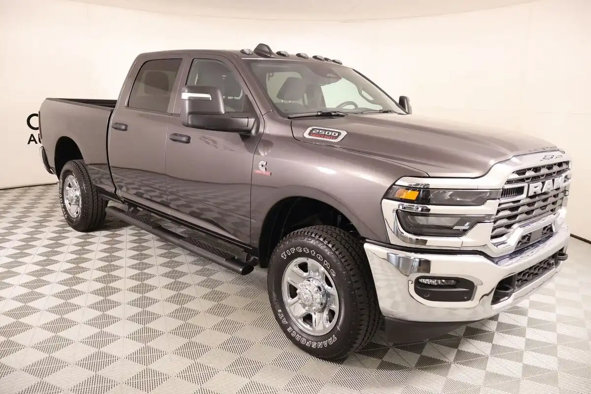 2025 RAM 2500 Tradesman 4X4 Crew Cab SWB's photo