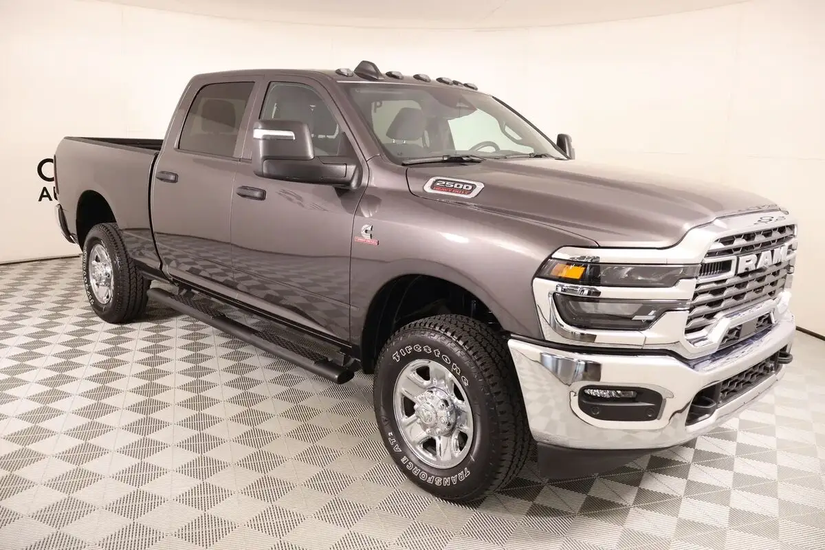 2025 RAM 2500 Tradesman 4X4 Crew Cab SWB's photo
