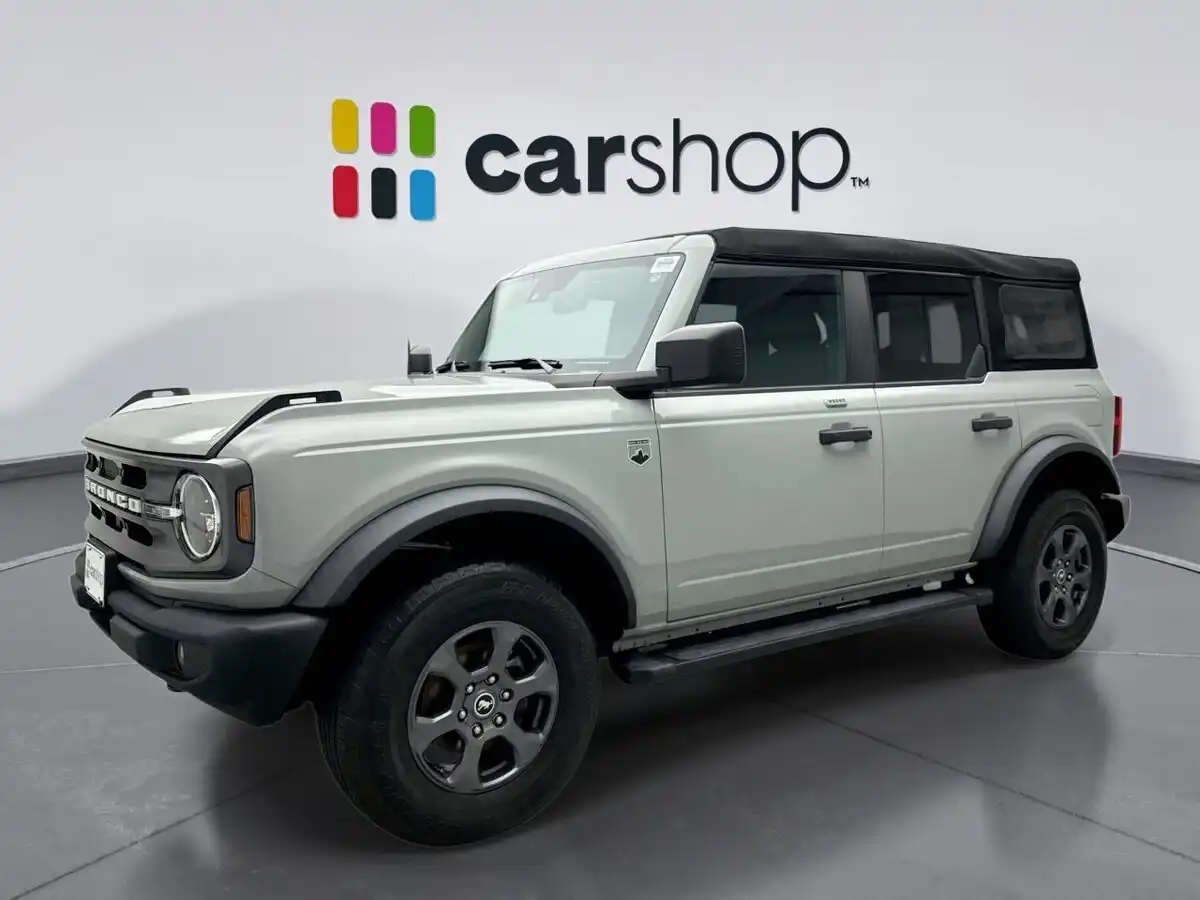 2023 Ford Bronco Big Bend Mid (222A) 4x4's photo