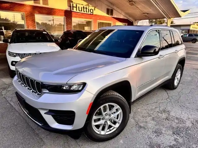 2026 Jeep Grand Cherokee Laredo X 4x4's photo