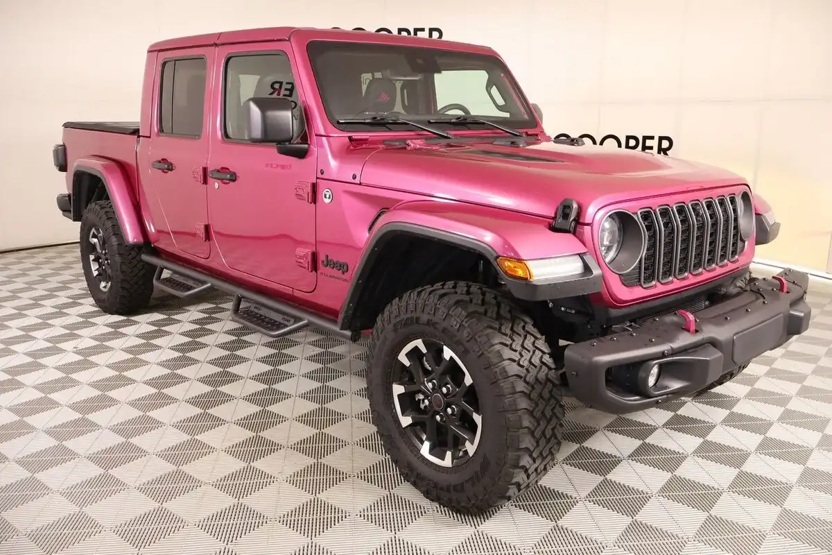 2024 Jeep Gladiator Rubicon X's photo
