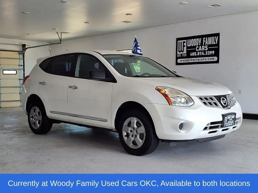 2013 Nissan Rogue S FWD's photo