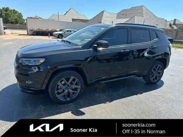 2025 Jeep Compass Limited 4X4's photo