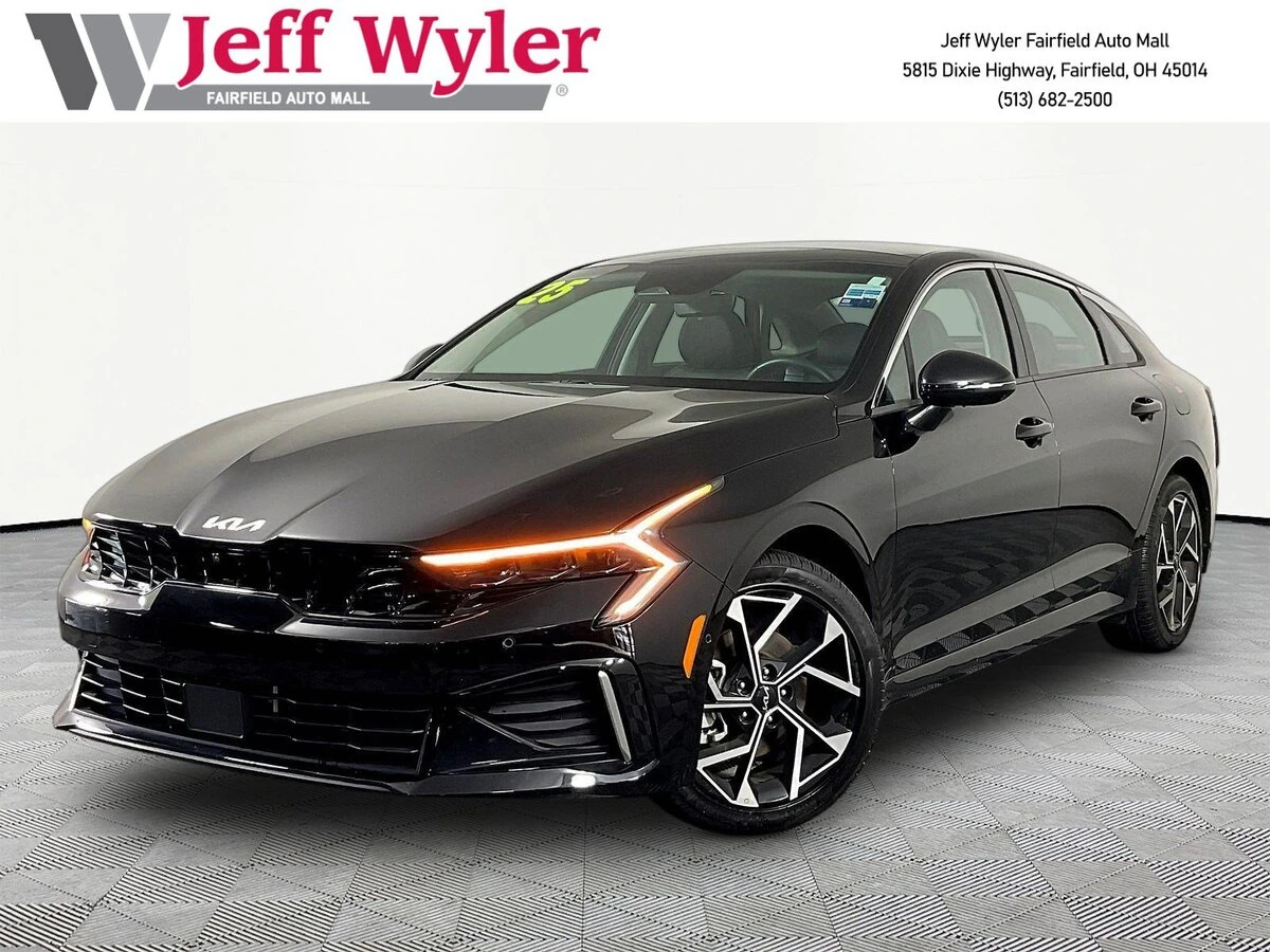 2025 Kia Optima EX FWD's photo