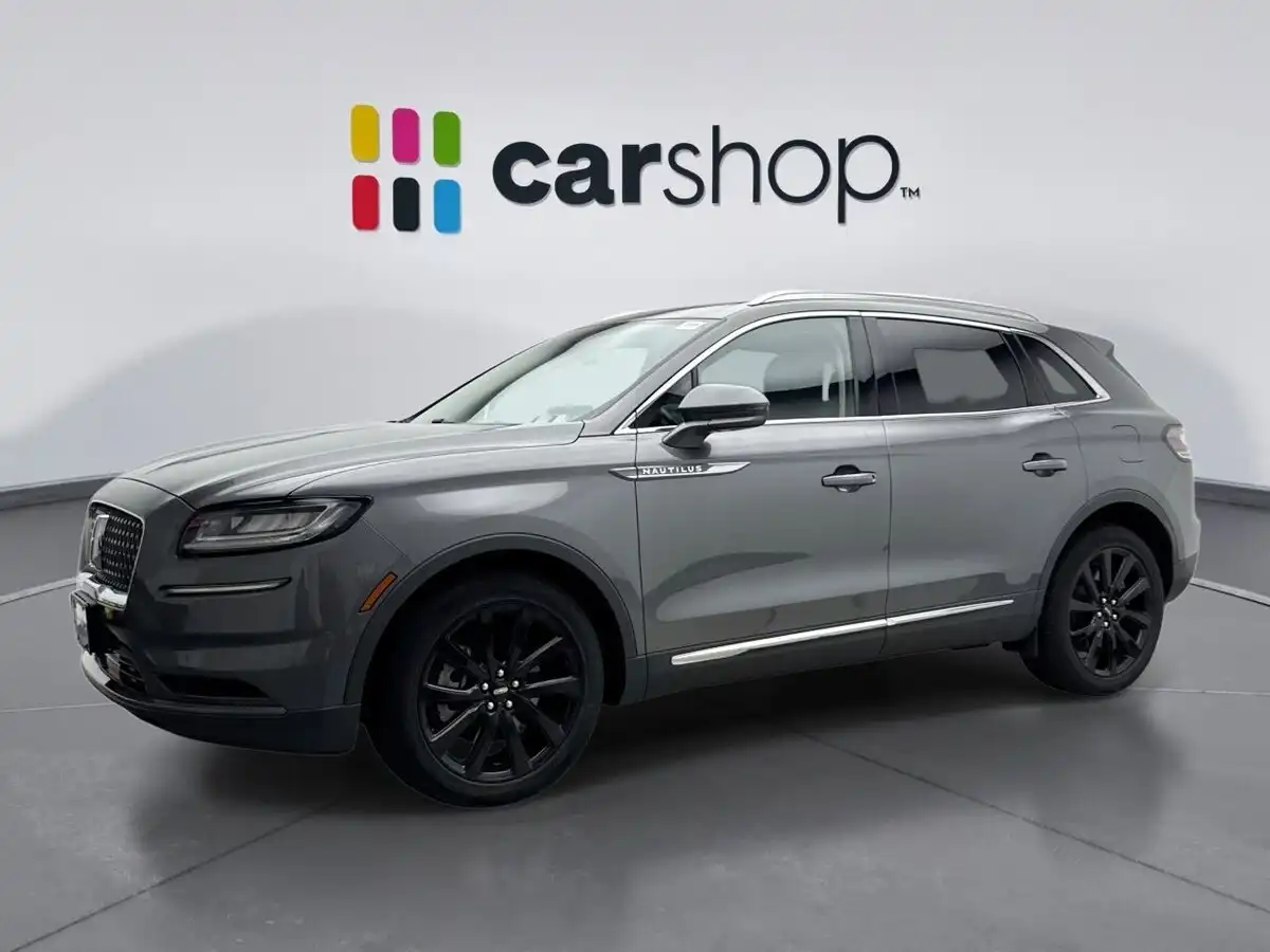 2023 Lincoln Nautilus Reserve AWD's photo