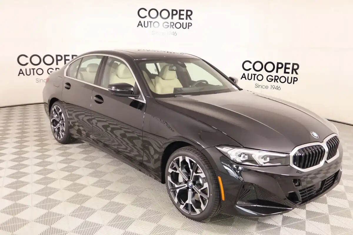 2026 BMW 3 Series 330i xDrive Sedan's photo