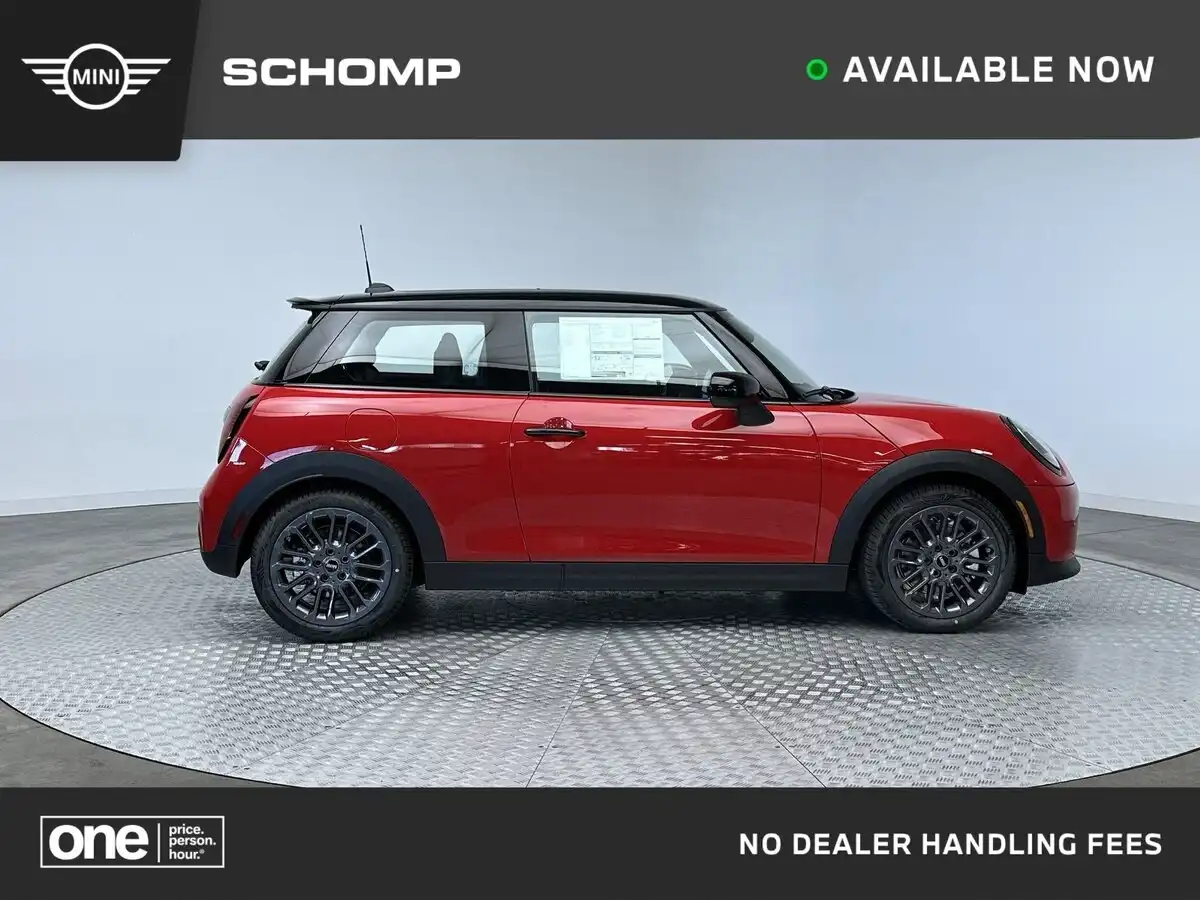 2026 MINI Hardtop Cooper S's photo