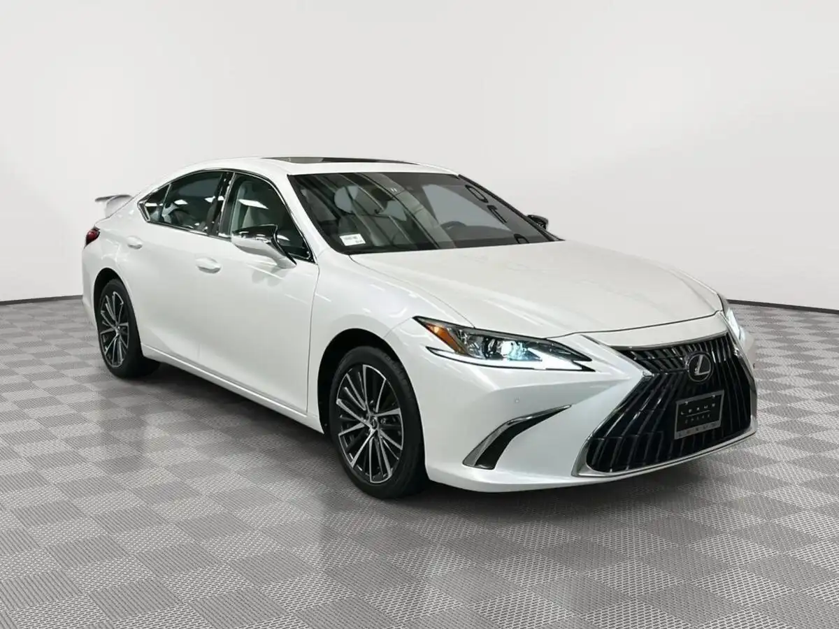 2024 Lexus ES 350 250 AWD's photo