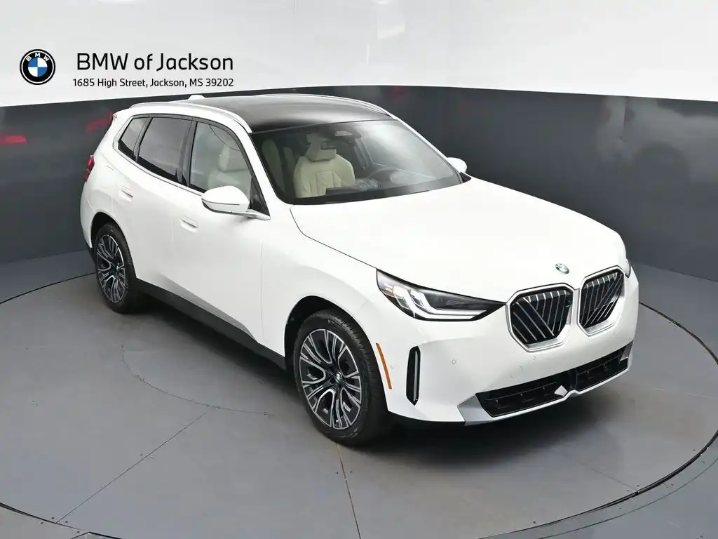2026 BMW X3 30 XDRIVE's photo