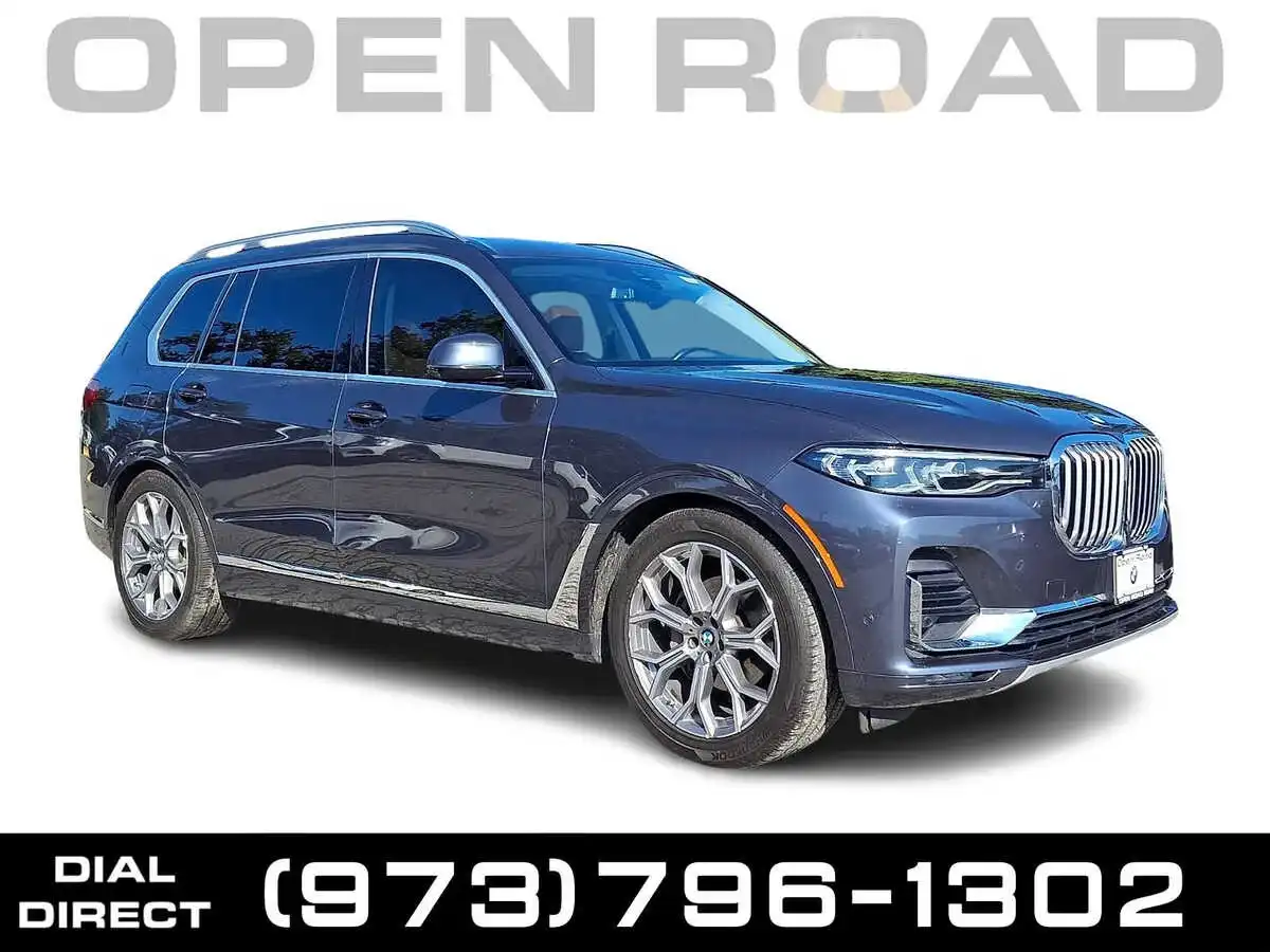 2021 BMW X7 xDrive40i's photo