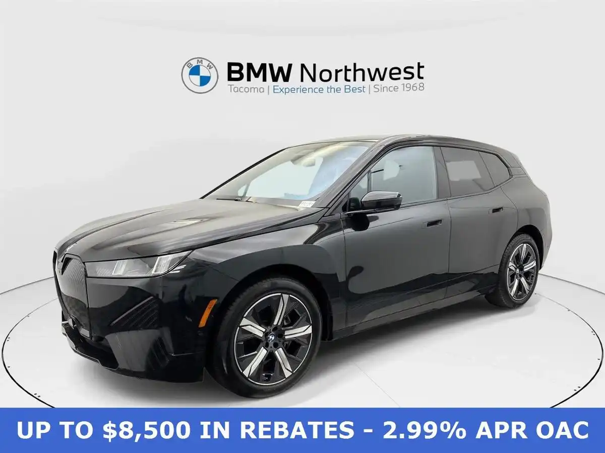 2026 BMW iX xDrive60's photo
