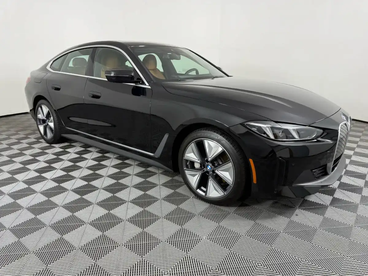 2025 BMW i4 xDrive40 Gran Coupe's photo