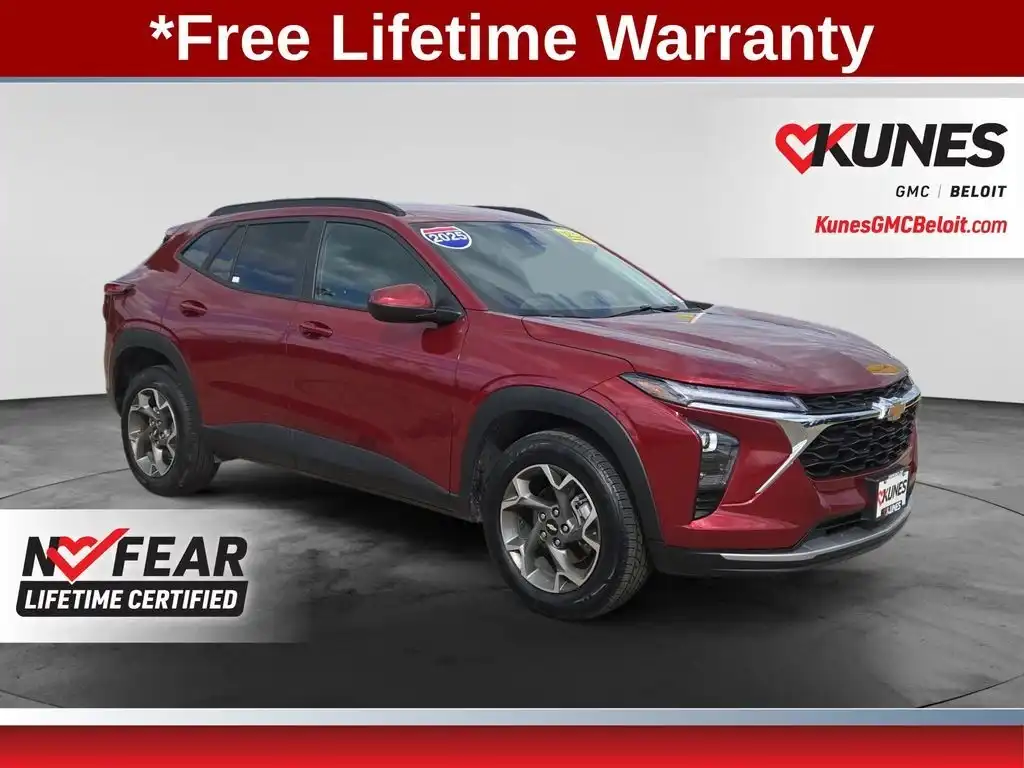 2025 Chevrolet Trax LT's photo