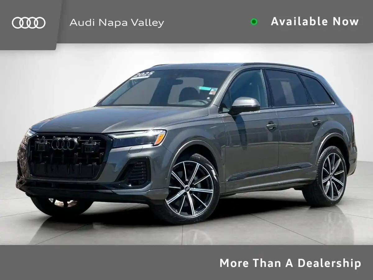 2025 Audi Q7 45 Premium Plus quattro Tiptronic's photo