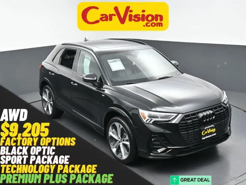 2022 Audi Q3 45 TFSI S Line Premium Plus quattro's photo