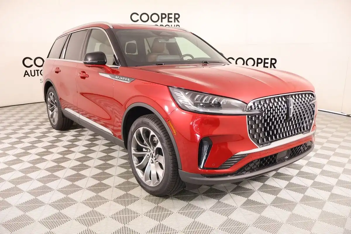 2026 Lincoln Aviator Reserve AWD's photo