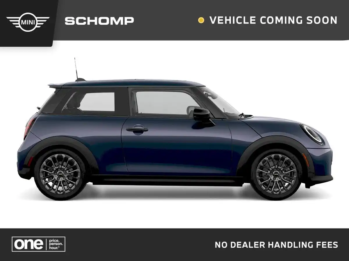 2026 MINI Hardtop Cooper S Signature's photo