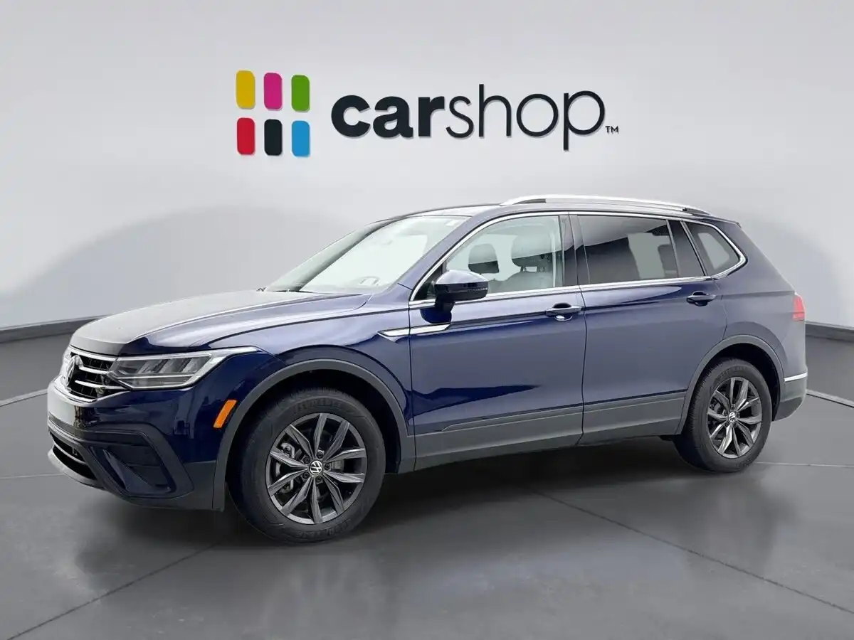 2024 Volkswagen Tiguan 2.0T SE 4Motion's photo