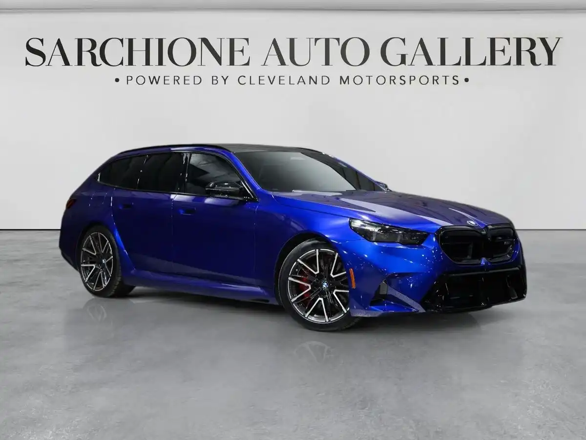 2025 BMW M5 M5 Touring's photo