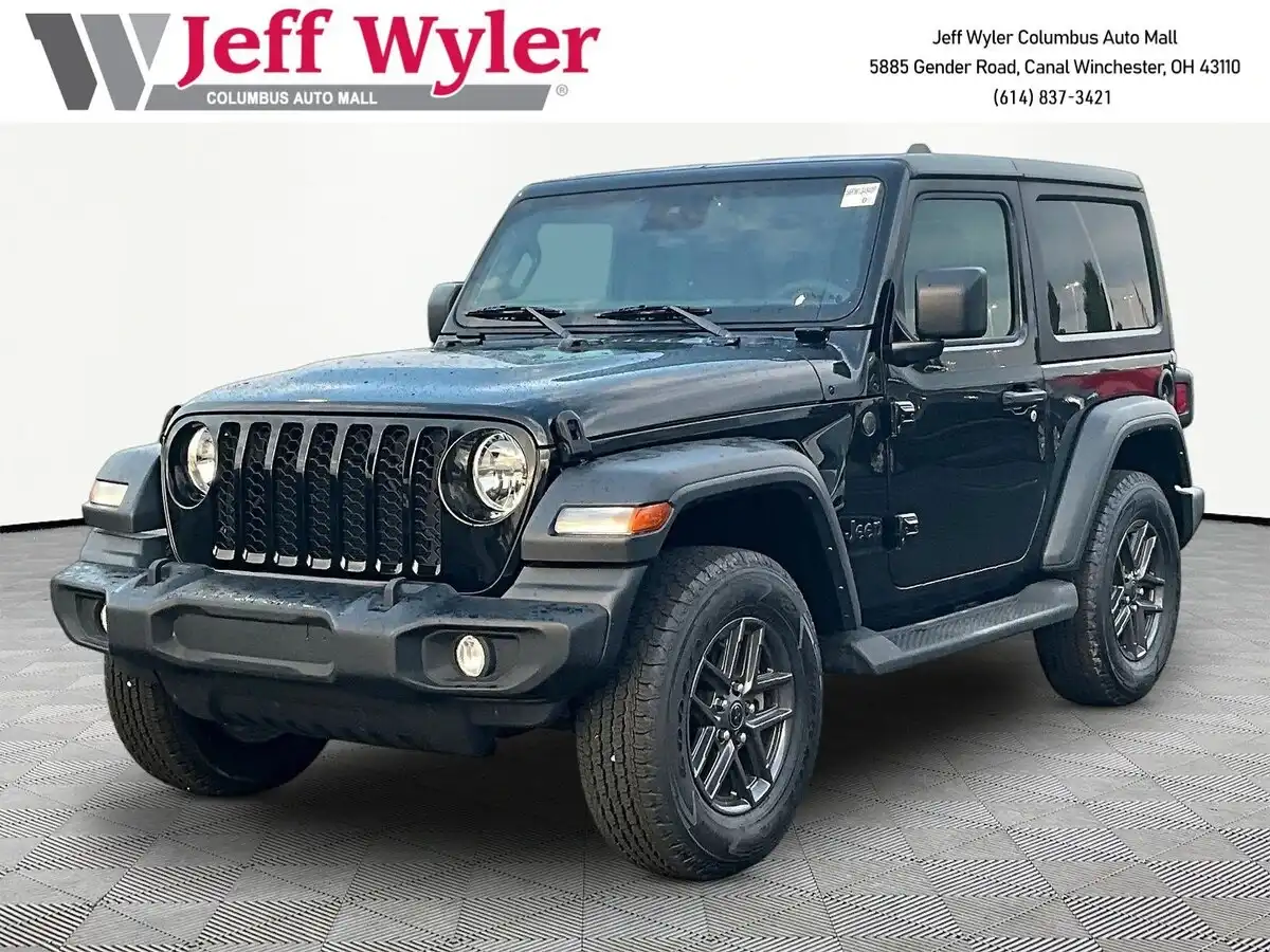 2024 Jeep Wrangler Sport S's photo