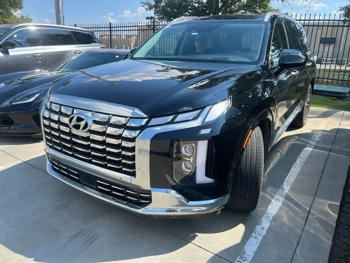 2023 Hyundai Palisade Calligraphy FWD's photo