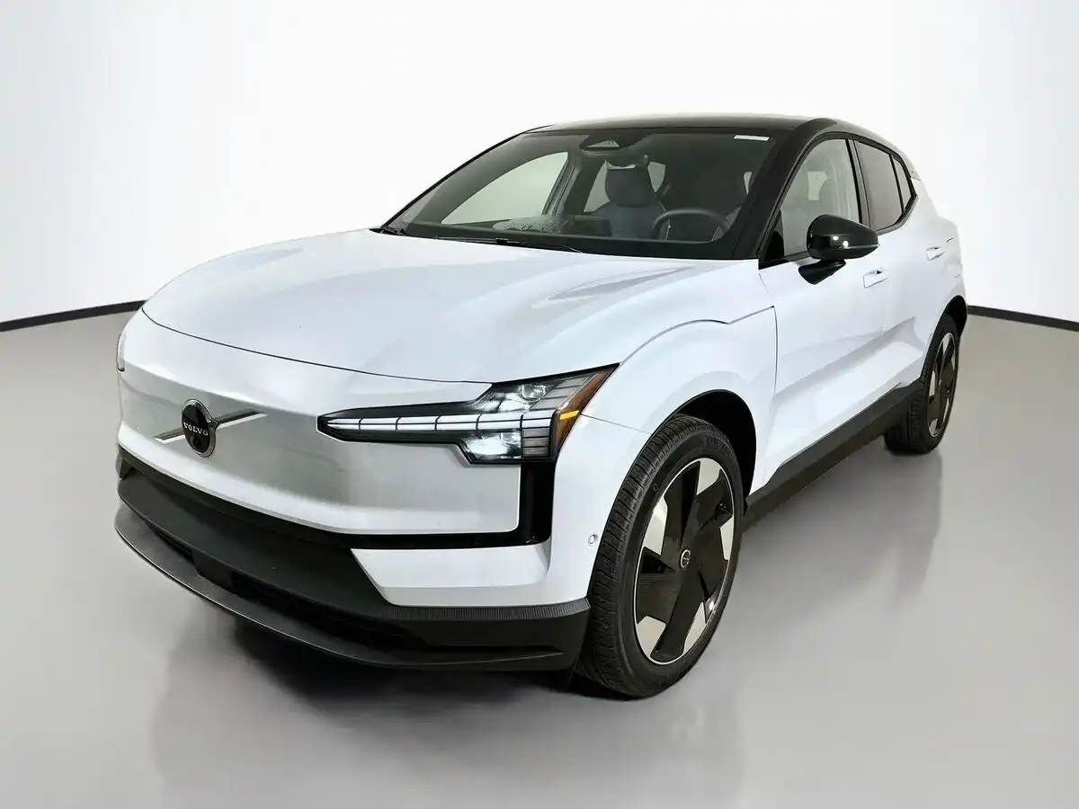 2026 Volvo EX30 Twin Motor Performance Ultra's photo
