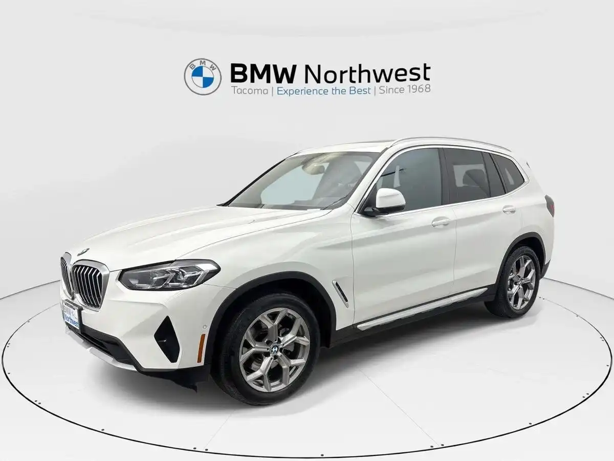 2023 BMW X3 xDrive30i's photo