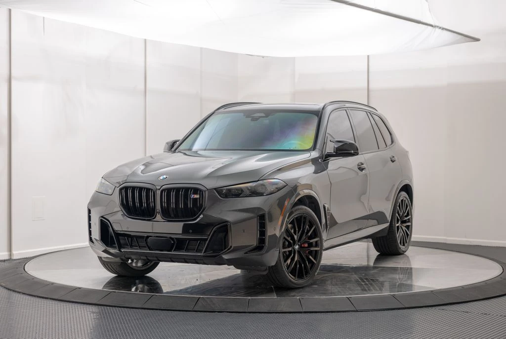 2024 BMW X5 M60i's photo