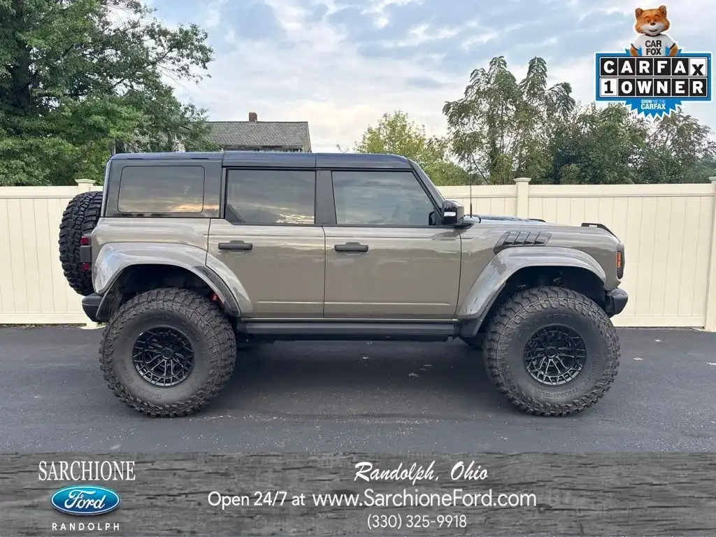 2025 Ford Bronco Raptor 4WD's photo
