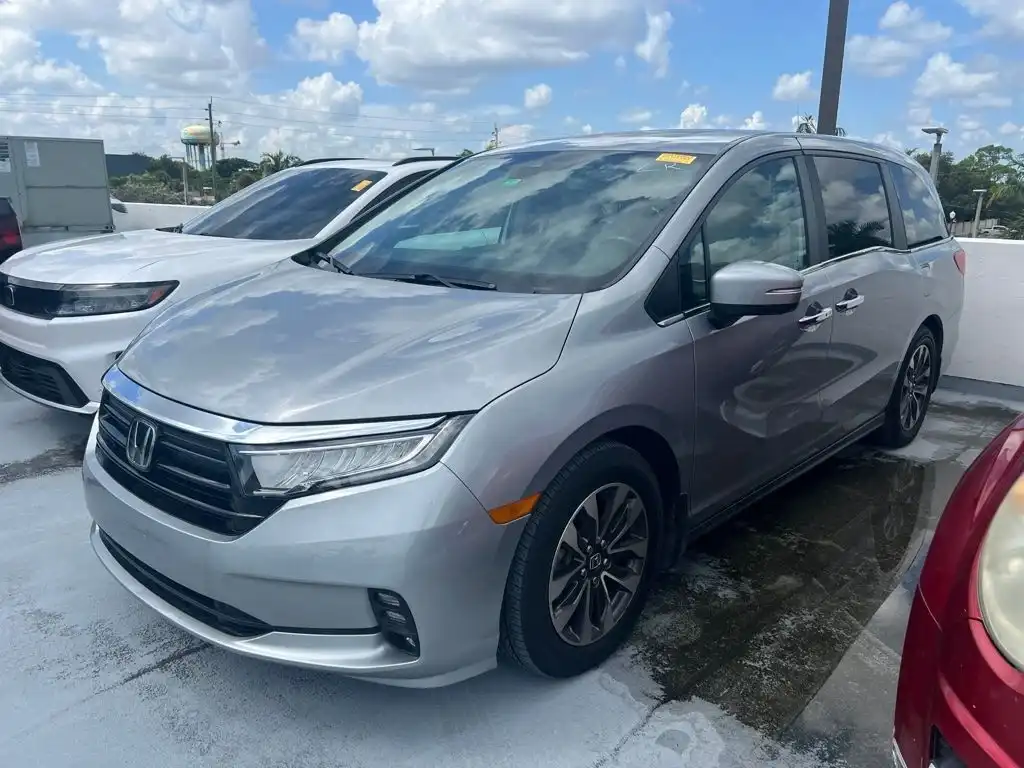 2023 Honda Odyssey EX-L's photo