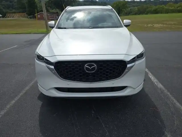 2023 Mazda CX-5 Turbo Signature AWD Auto's photo