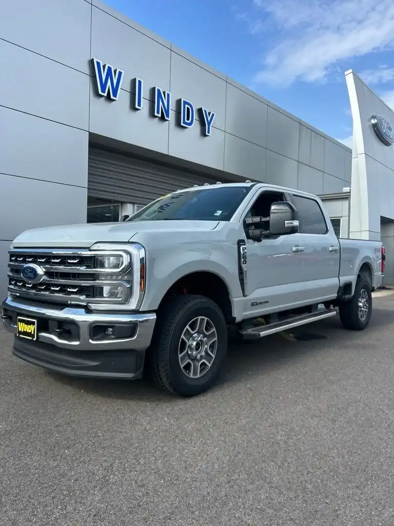 2026 Ford F-250 Lariat 4x4 Crew Cab 6-3/4' Box's photo