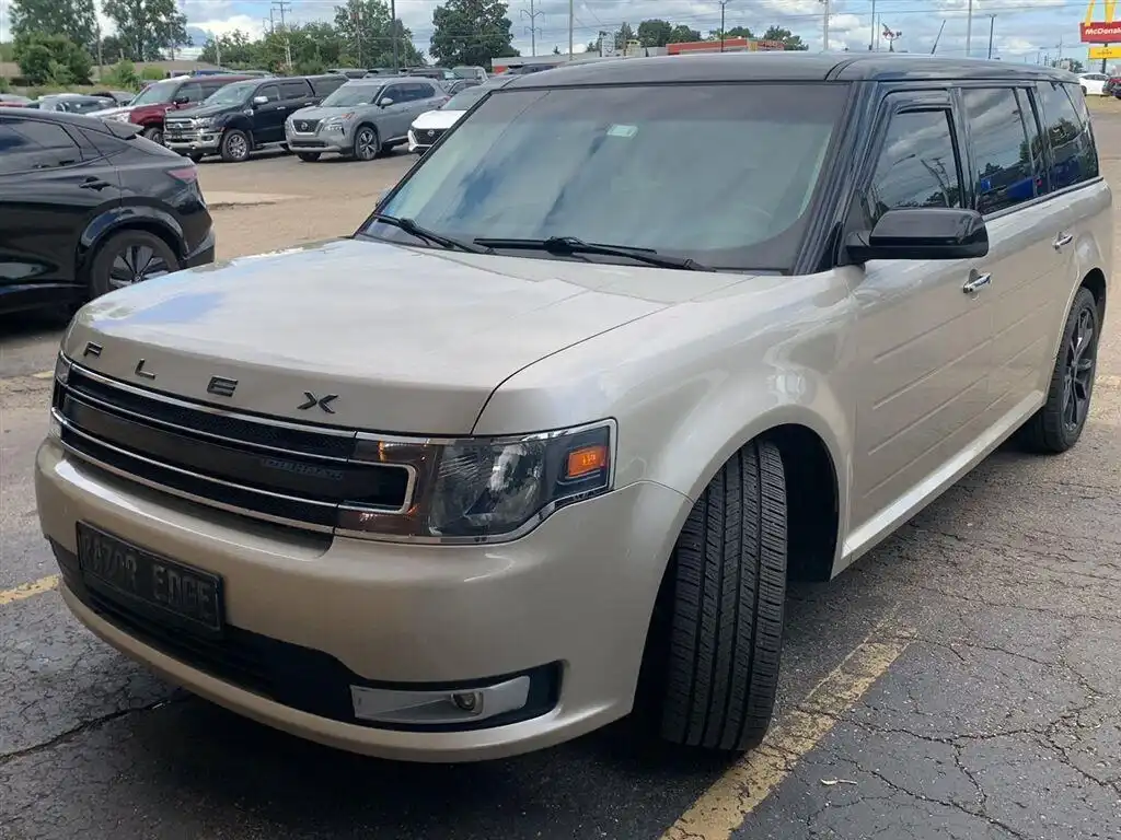 2018 Ford Flex SEL AWD's photo