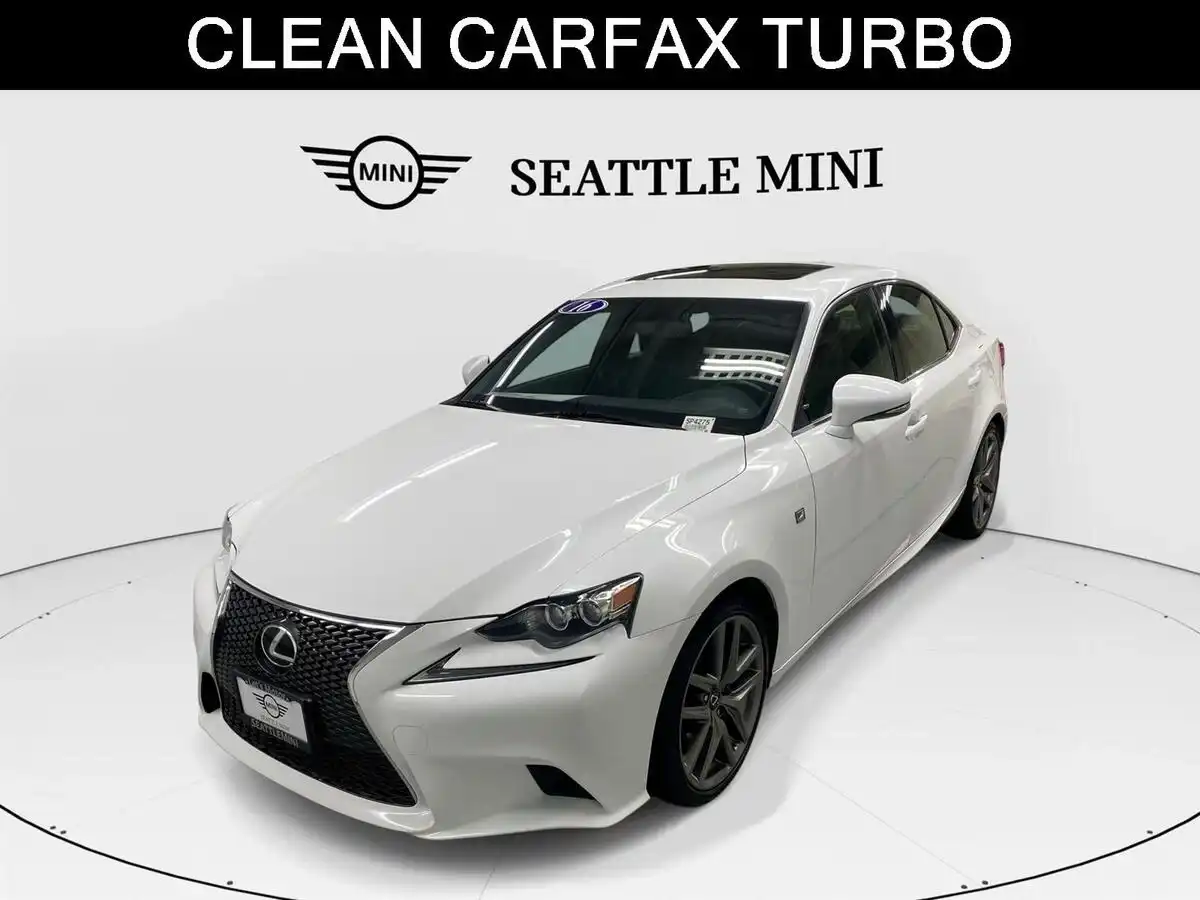 2016 Lexus IS 350 200t's photo