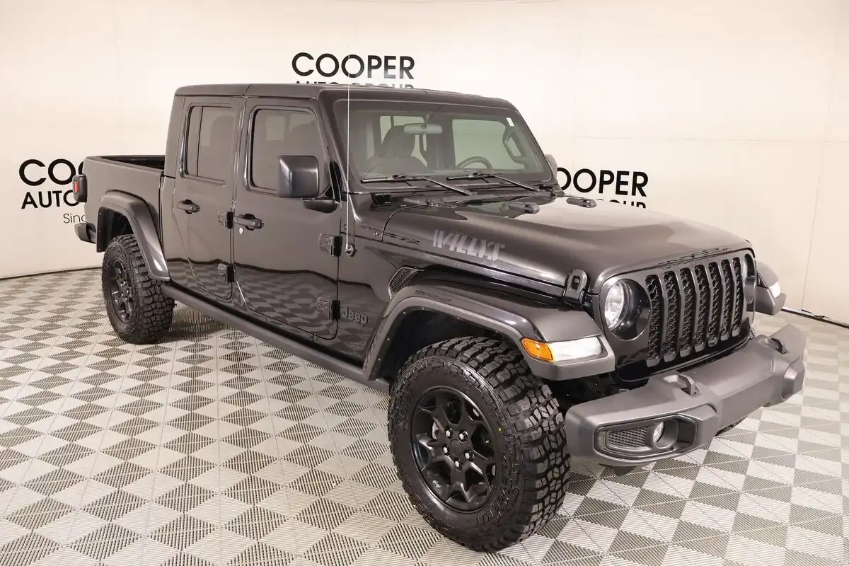 2023 Jeep Gladiator WILLYS's photo