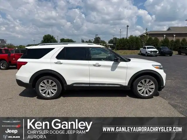 2020 Ford Explorer Limited 4WD's photo