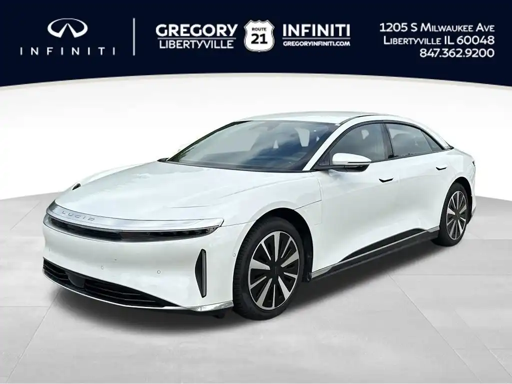 2024 Lucid Air Touring's photo